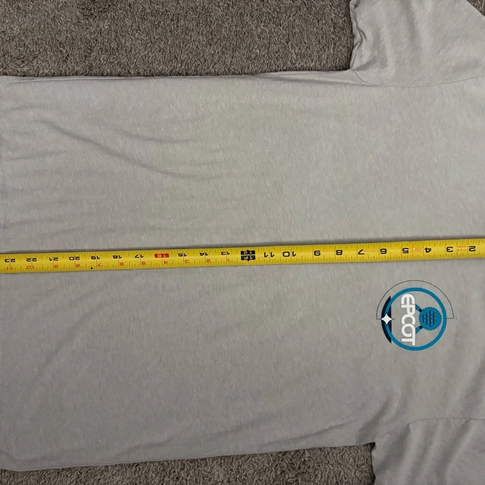 New Epcot Reimagined Disney Parks T-Shirt Size Small Unisex - Picture 4 of 5